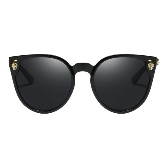 dollger Accessories - NWT Dollger Skull and Cateye Black and Gold Oversized Sunglasses 66mm